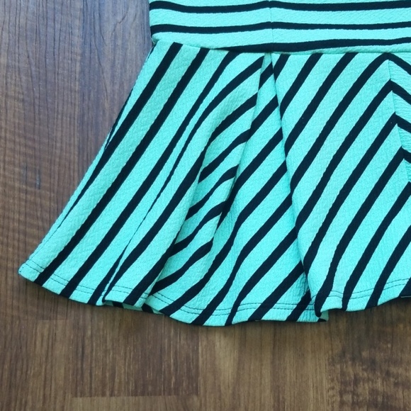 Pleated Waist Blouse Peppermint Stripe - Picture 3 of 4